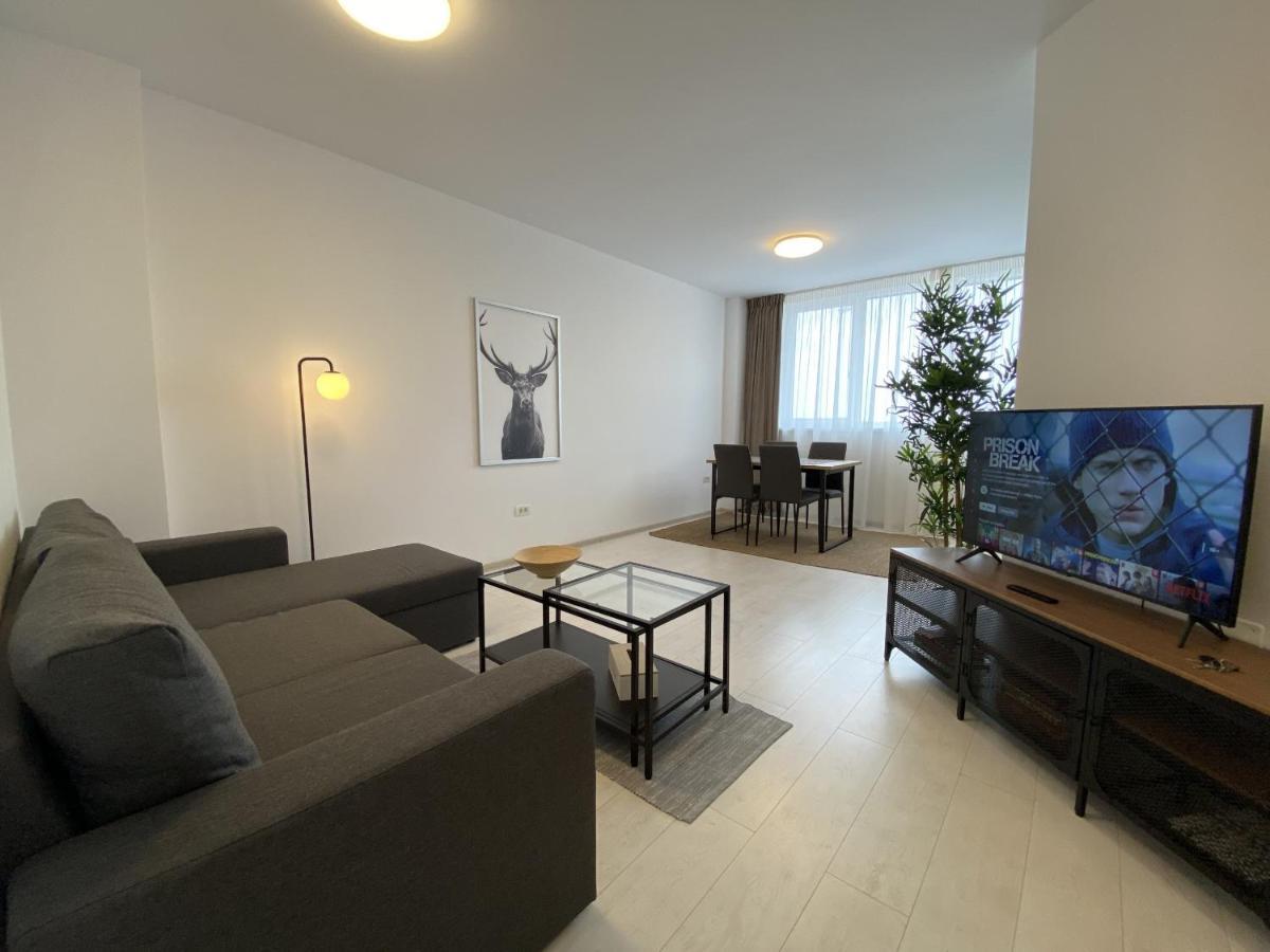 Charming Flat In Brasov With Balcony Panoramic View Apartment Екстериор снимка