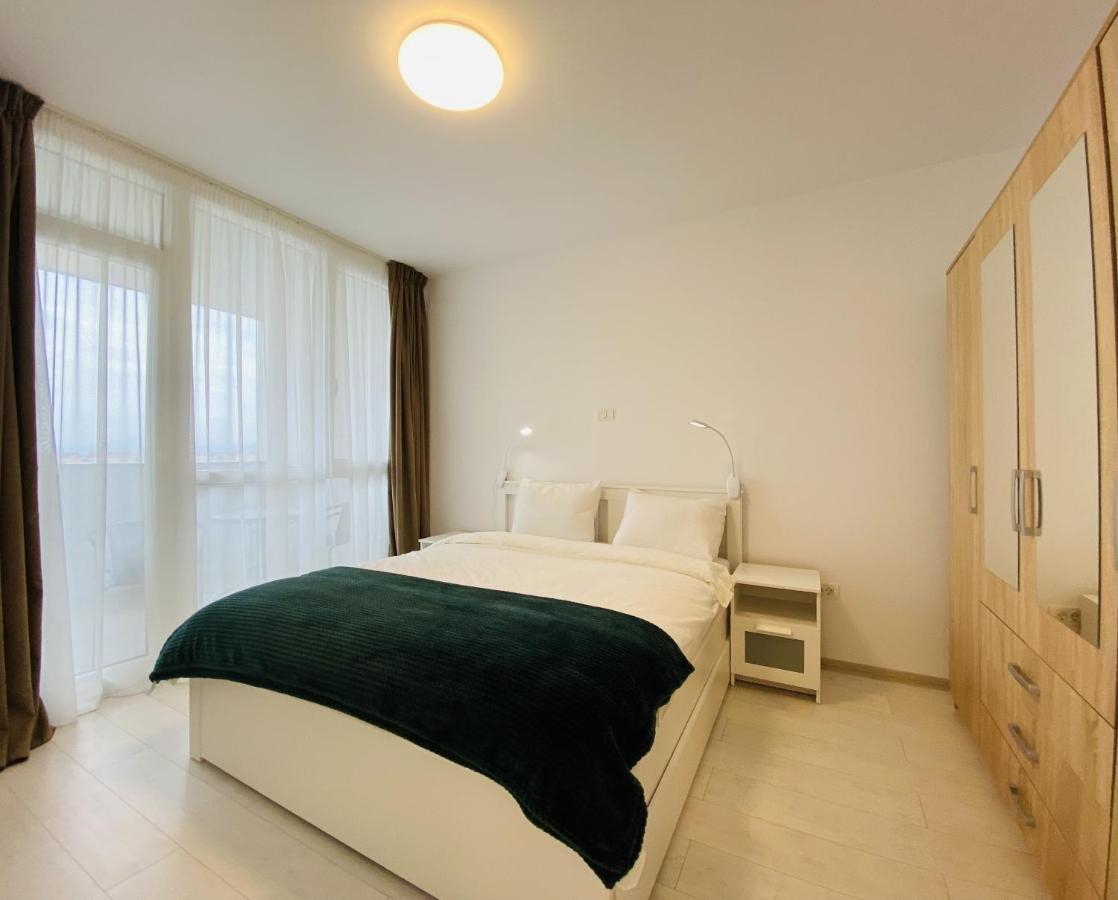 Charming Flat In Brasov With Balcony Panoramic View Apartment Екстериор снимка