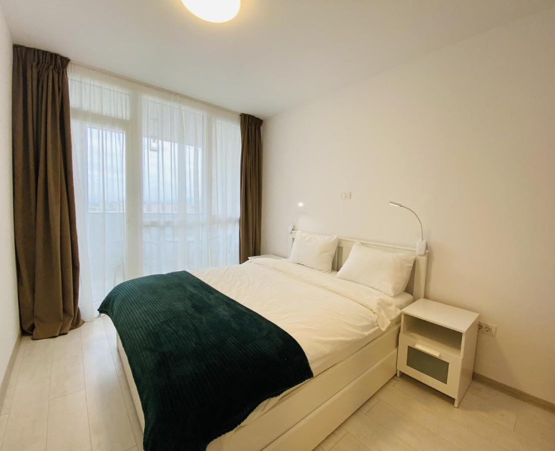 Charming Flat In Brasov With Balcony Panoramic View Apartment Екстериор снимка